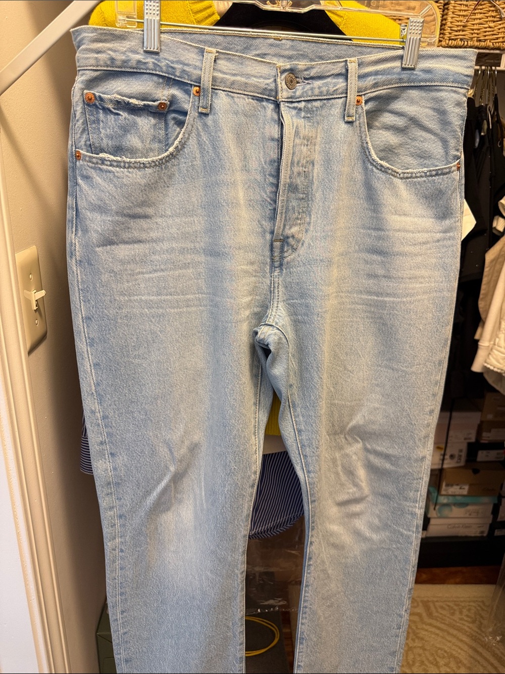 Levi's Classic 501 Light Blue Straight Jeans